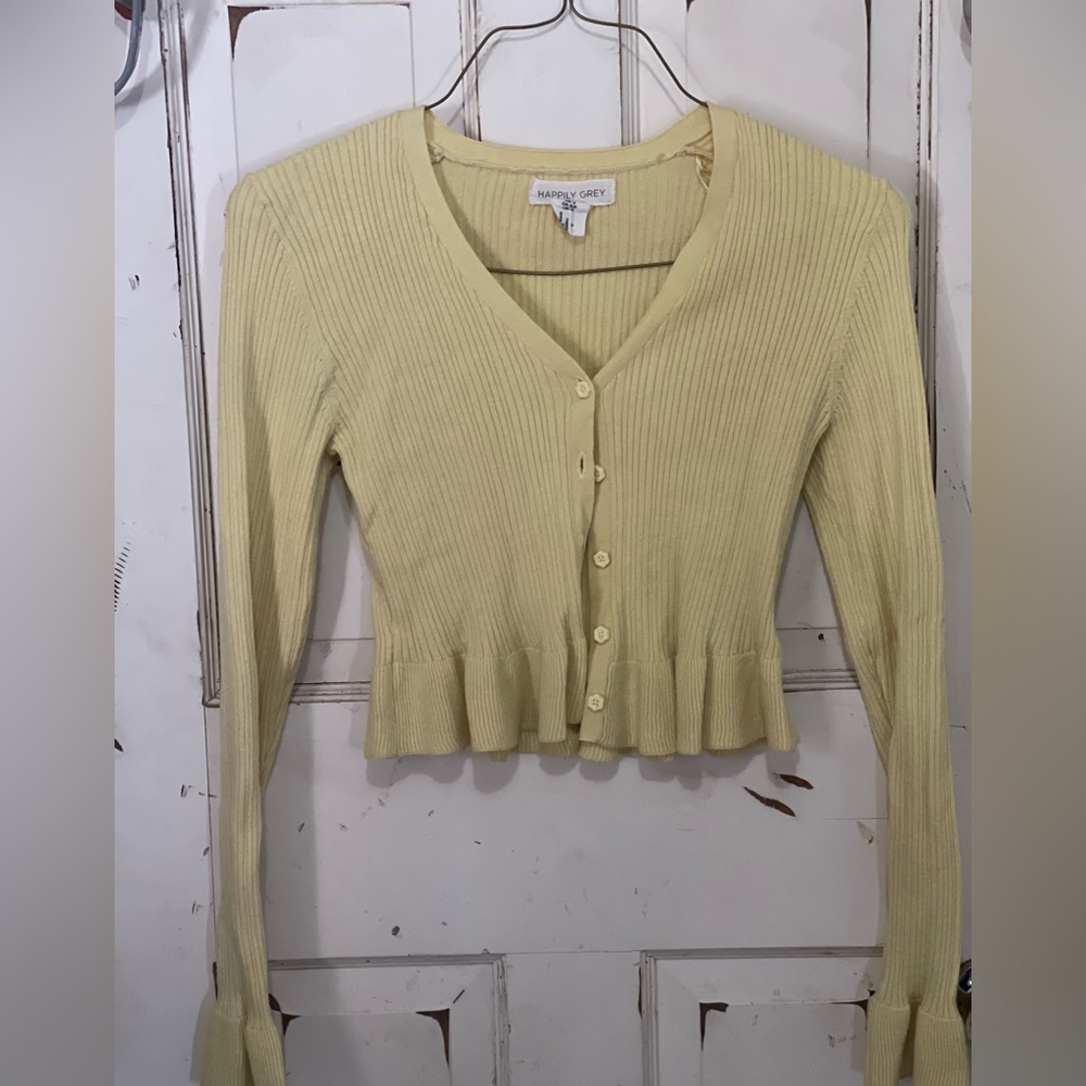 Yellow Women's Button Down Ribbed Top - Like New (Looks more like X small)